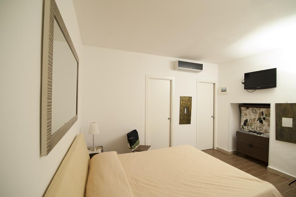 B&B La Uascezze Bari Pokoj fotografie